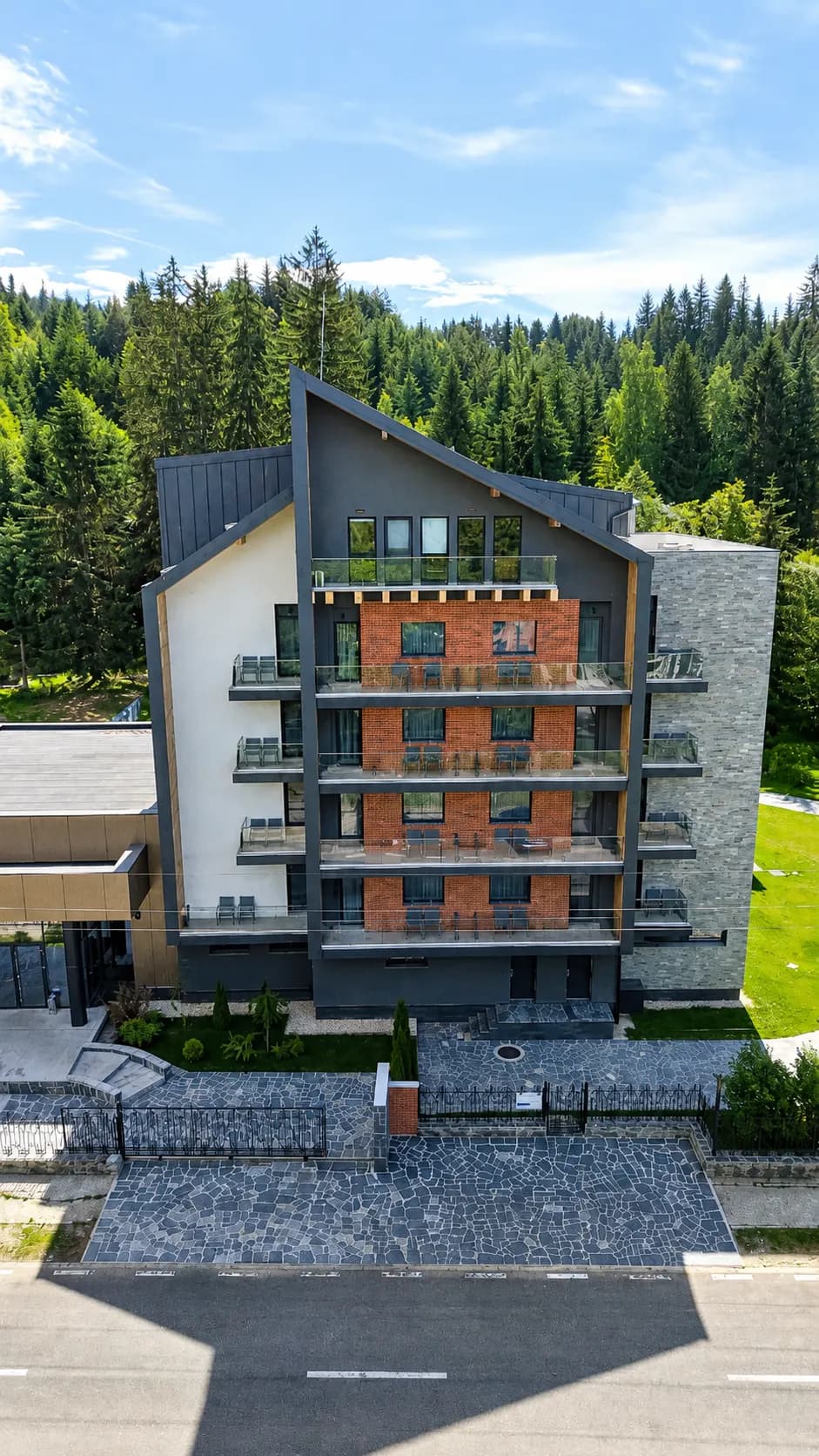 Hotel Băile Bughea